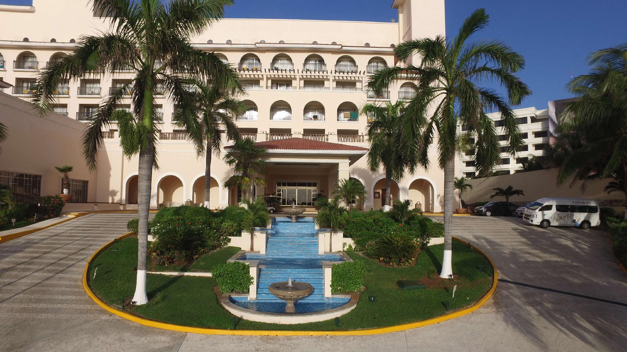 Gr Solaris Cancun Bagian luar foto